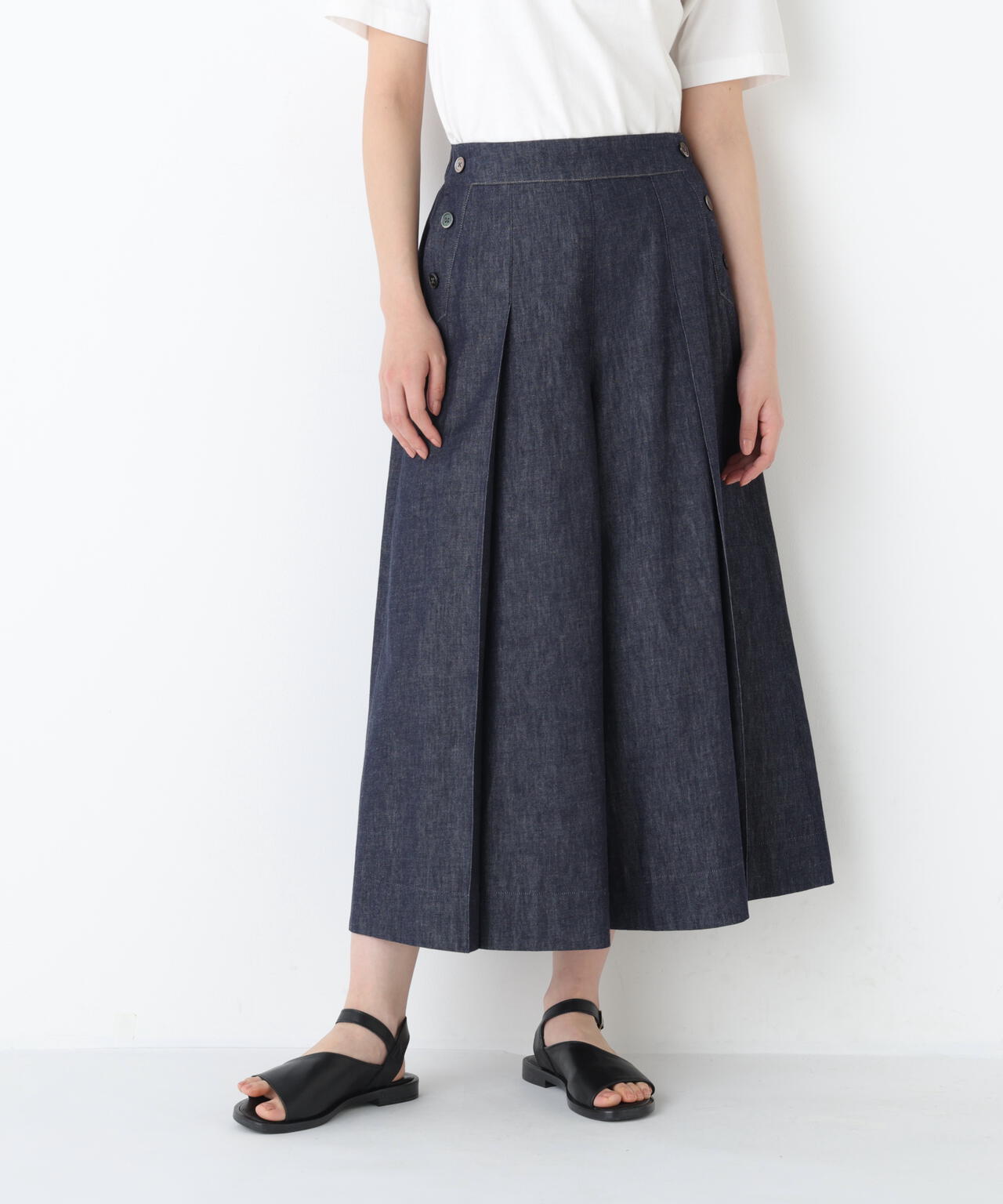 身長168ｃｍ　Ｂ82　W59　H88 着用サイズ：M