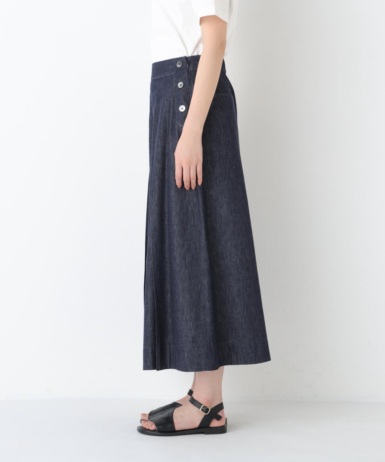身長168ｃｍ　Ｂ82　W59　H88 着用サイズ：M