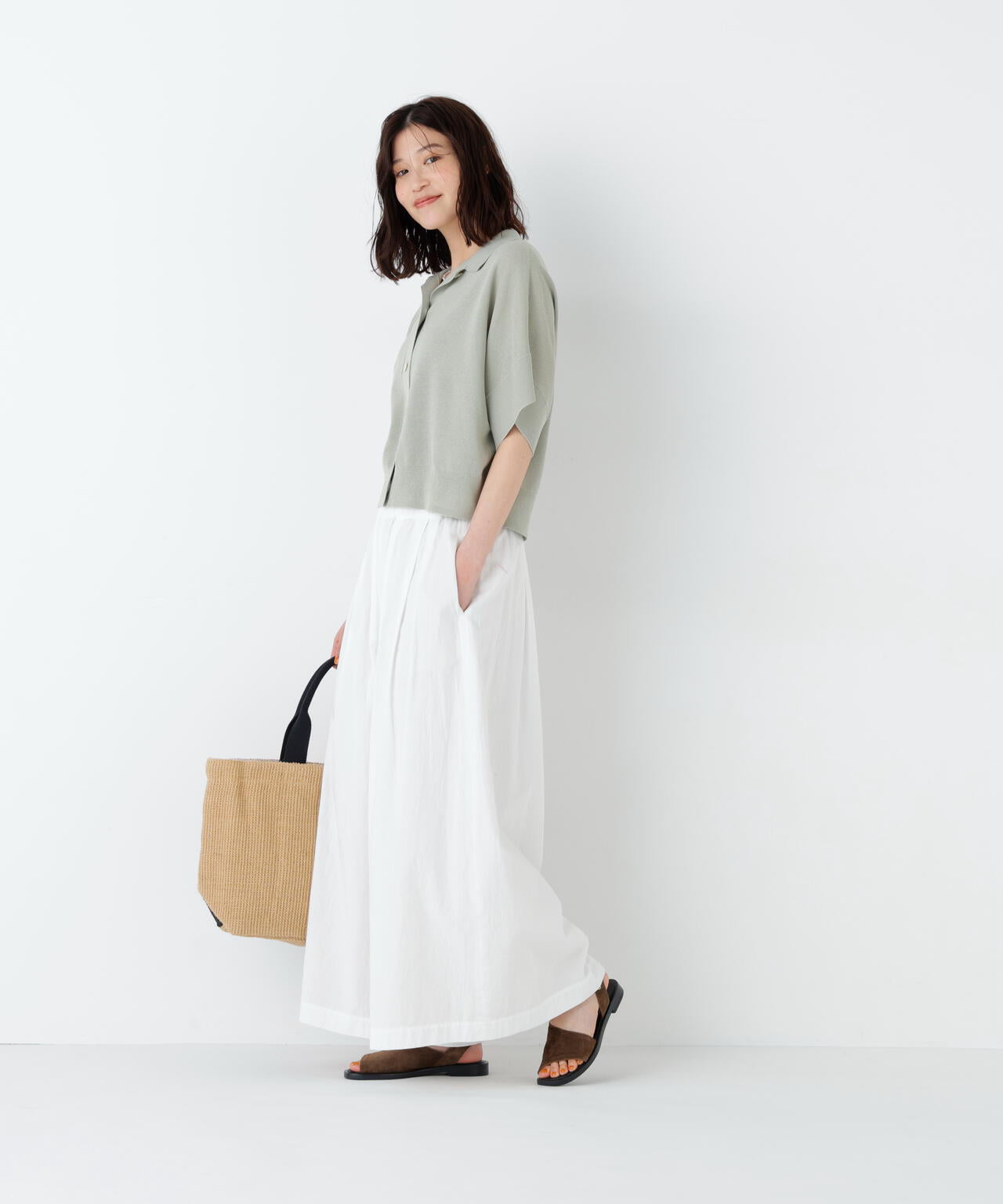身長168ｃｍ　Ｂ82　W59　H88 着用サイズ：M