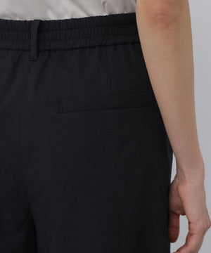 165cm/B:77cm/W:57cm/H:79cm 着用サイズ：M