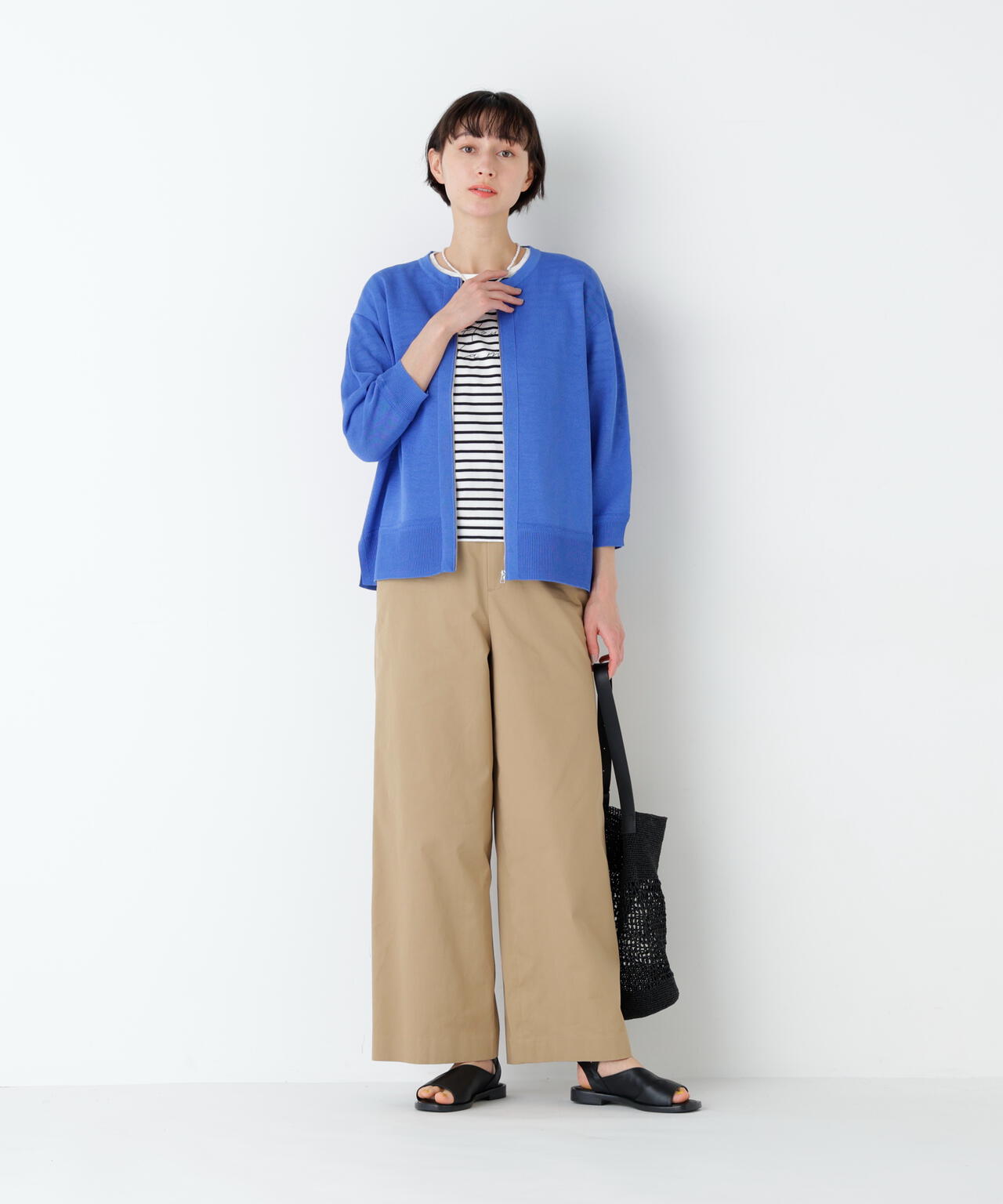 身長168cm　B76 W58 H86 着用サイズ：M