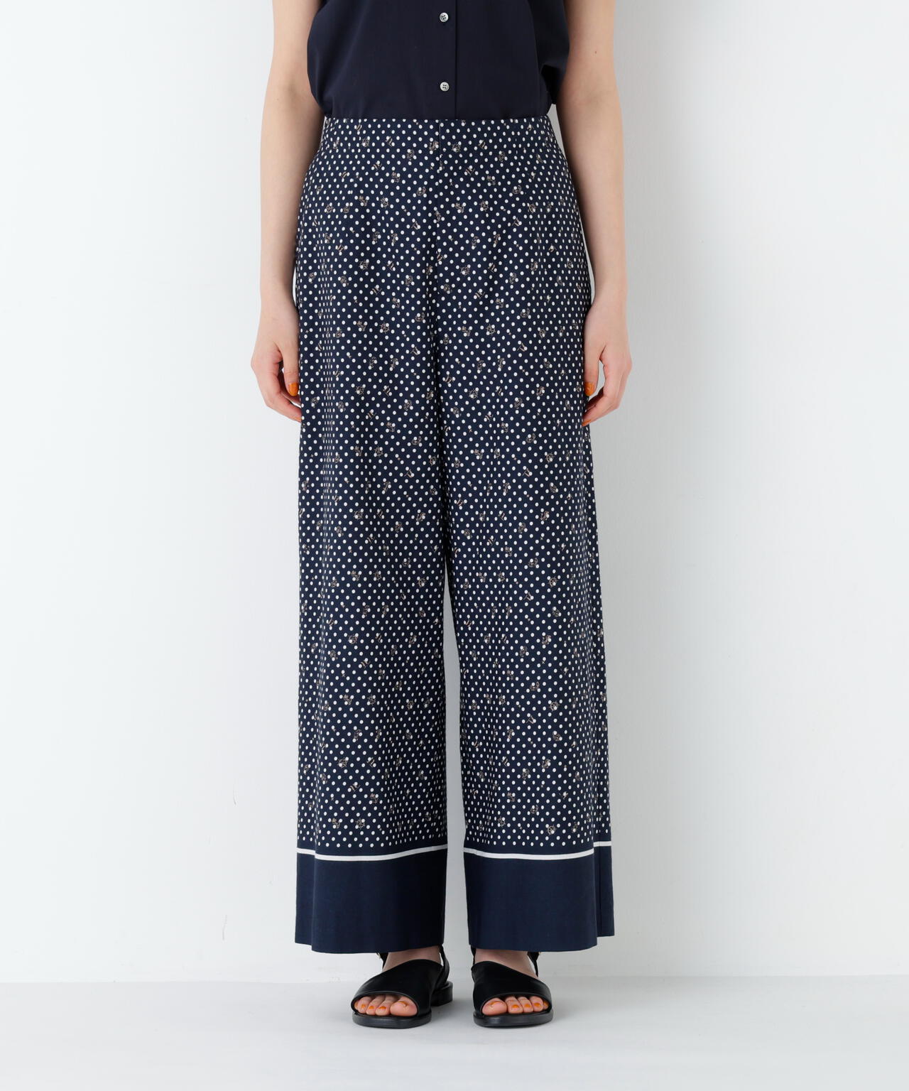 身長168ｃｍ　Ｂ82　W59　H88 着用サイズ：M
