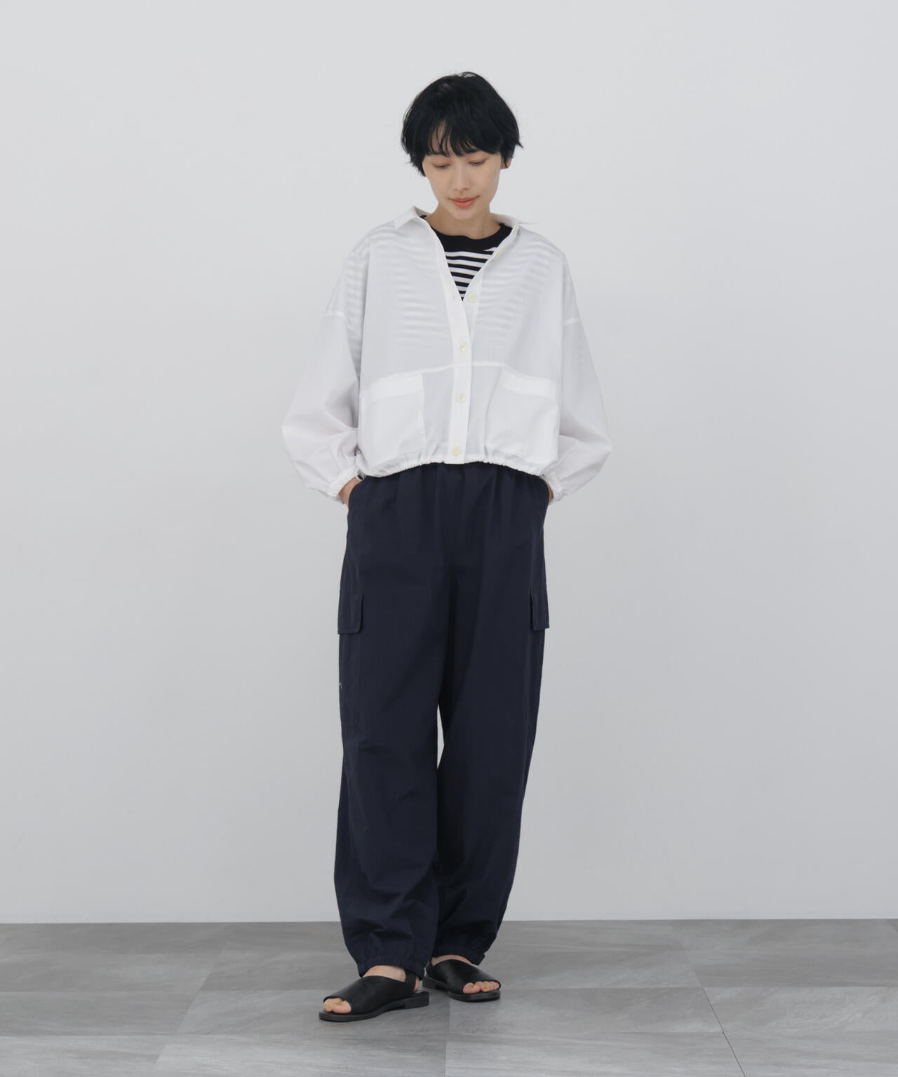 166cm　B/78　W/58　H/86 着用サイズ：M