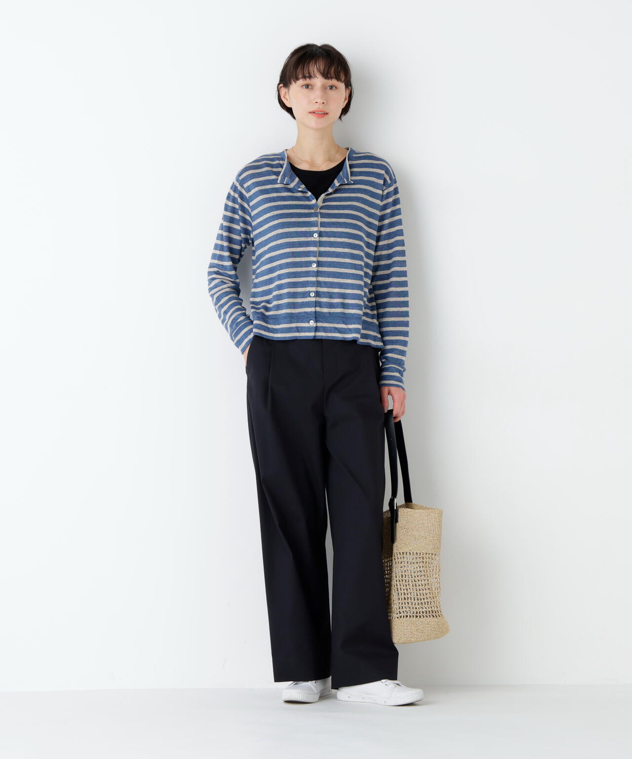 身長168cm　B76 W58 H86 着用サイズ：M