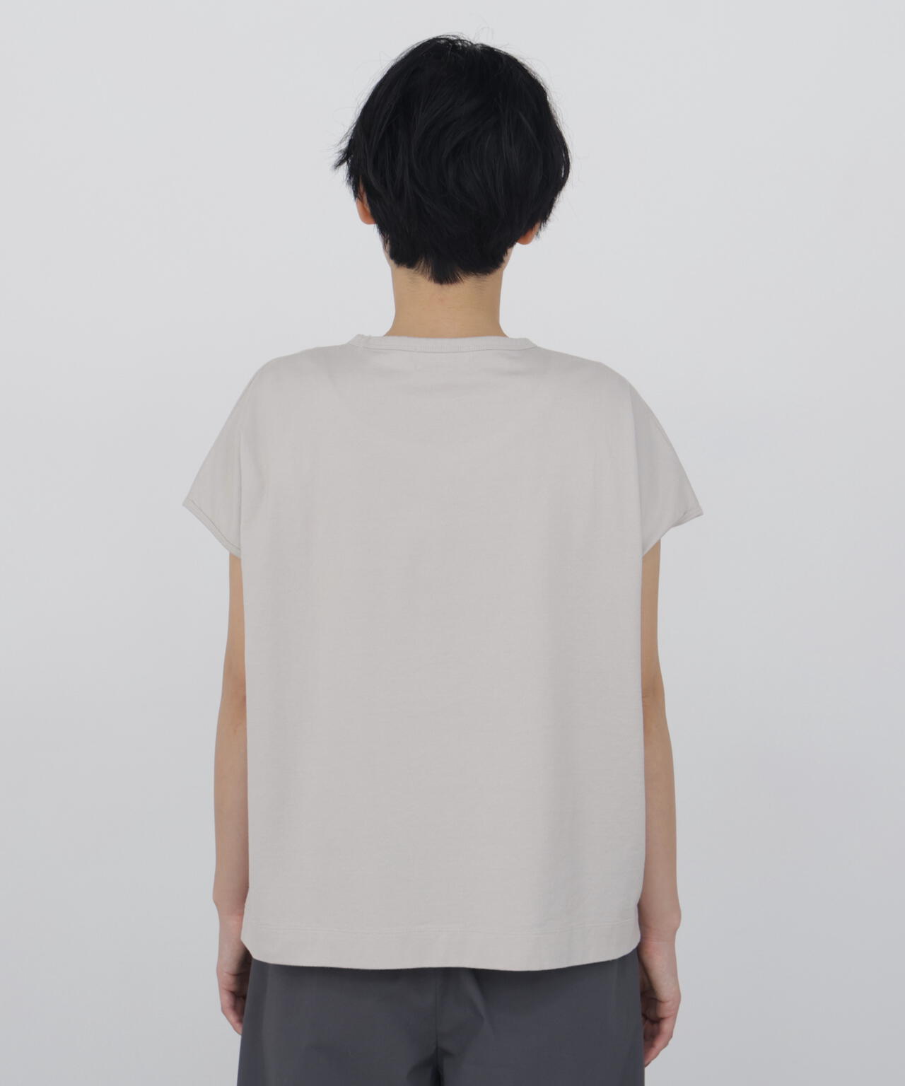 166cm　B/78　W/58　H/86 着用サイズ：M