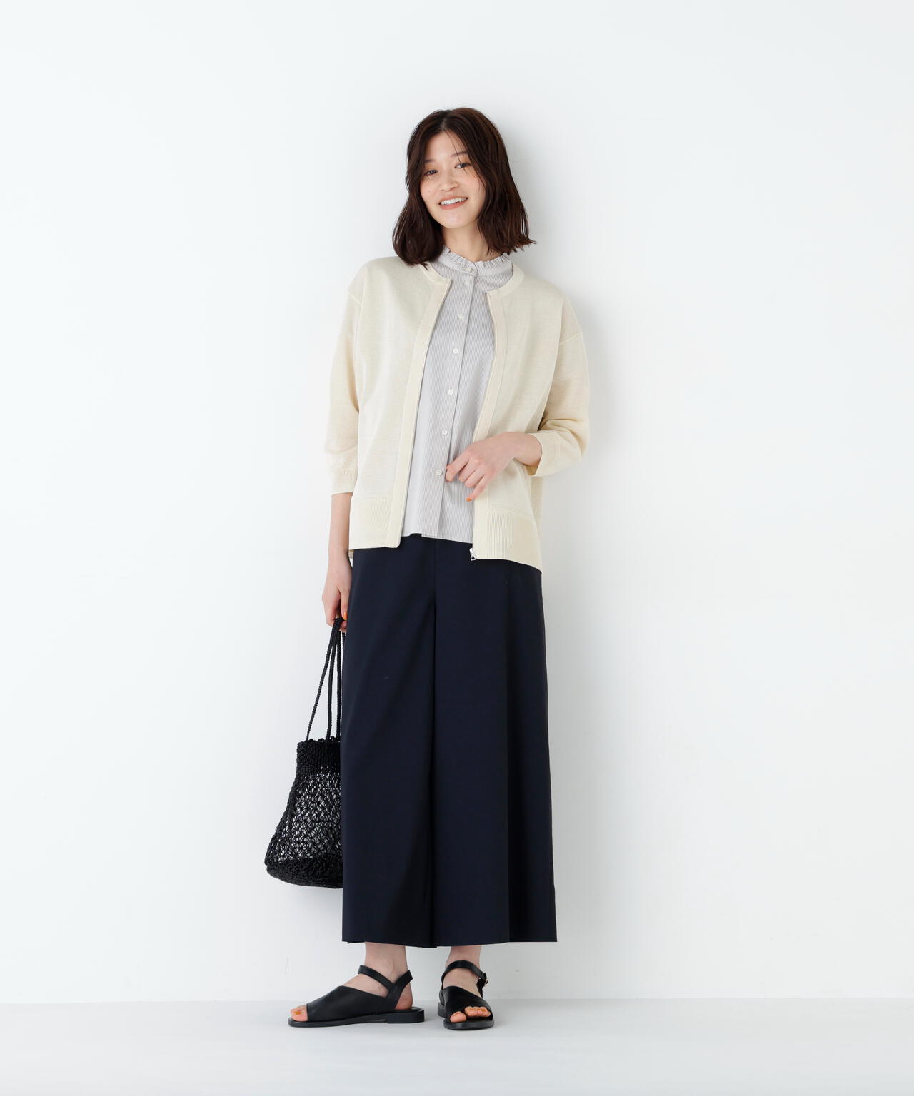 身長168ｃｍ　Ｂ82　W59　H88 着用サイズ：M