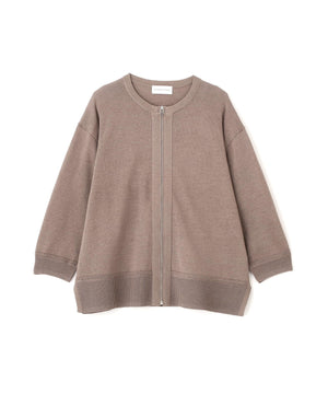 身長168cm　B76 W58 H86 着用サイズ：M