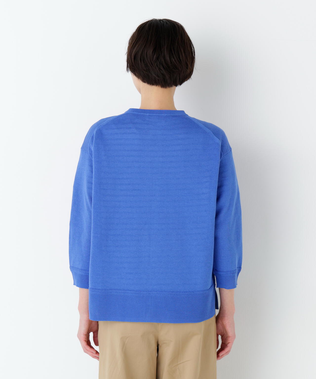 身長168cm　B76 W58 H86 着用サイズ：M