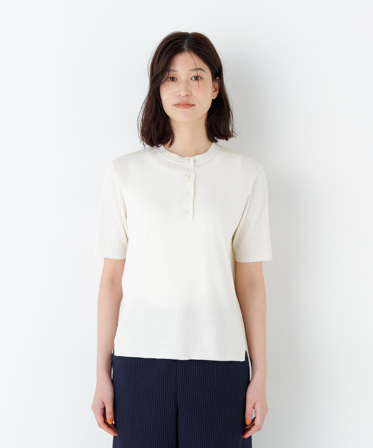 身長168ｃｍ　Ｂ82　W59　H88 着用サイズ：M
