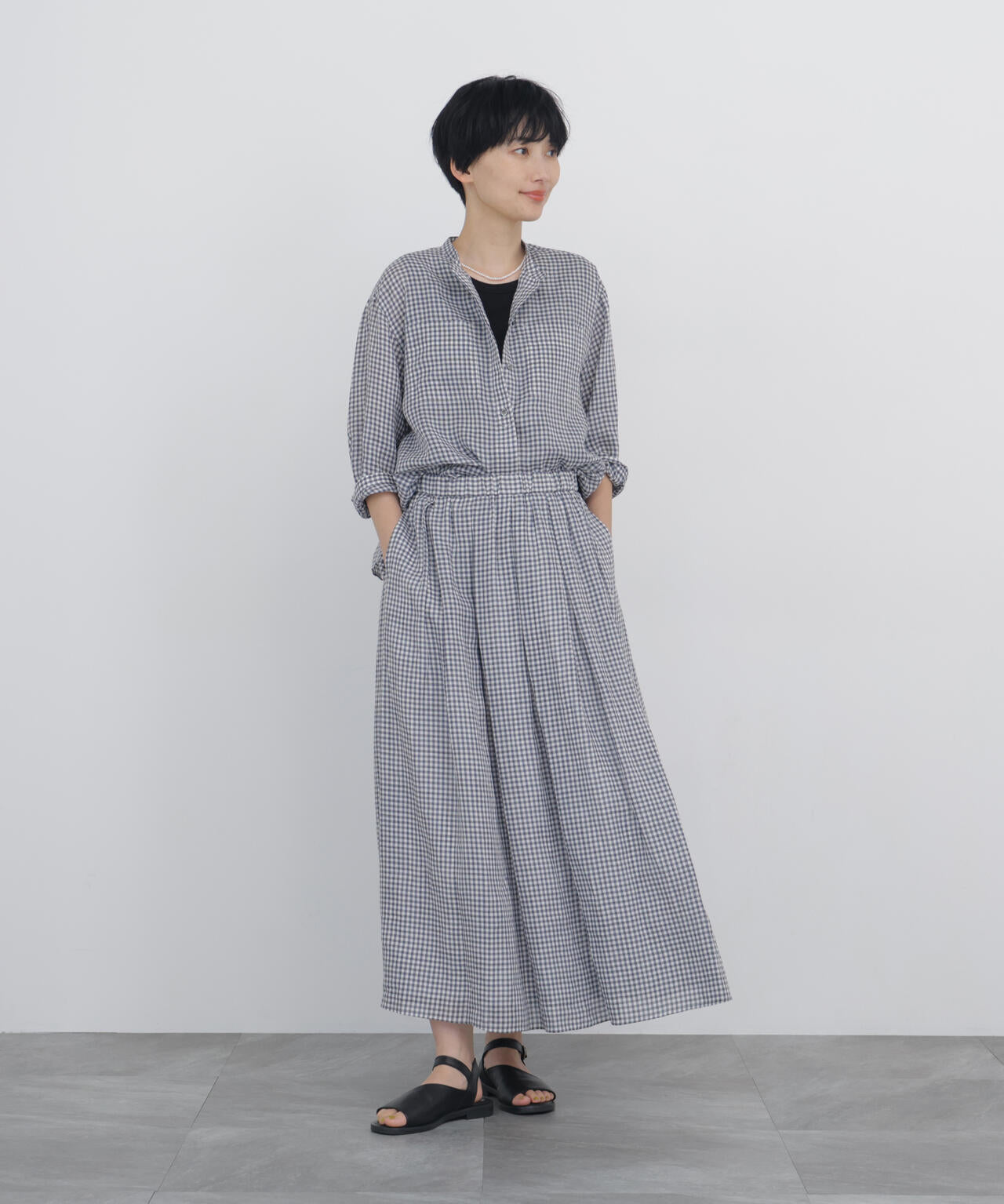 166cm　B/78　W/58　H/86 着用サイズ：M