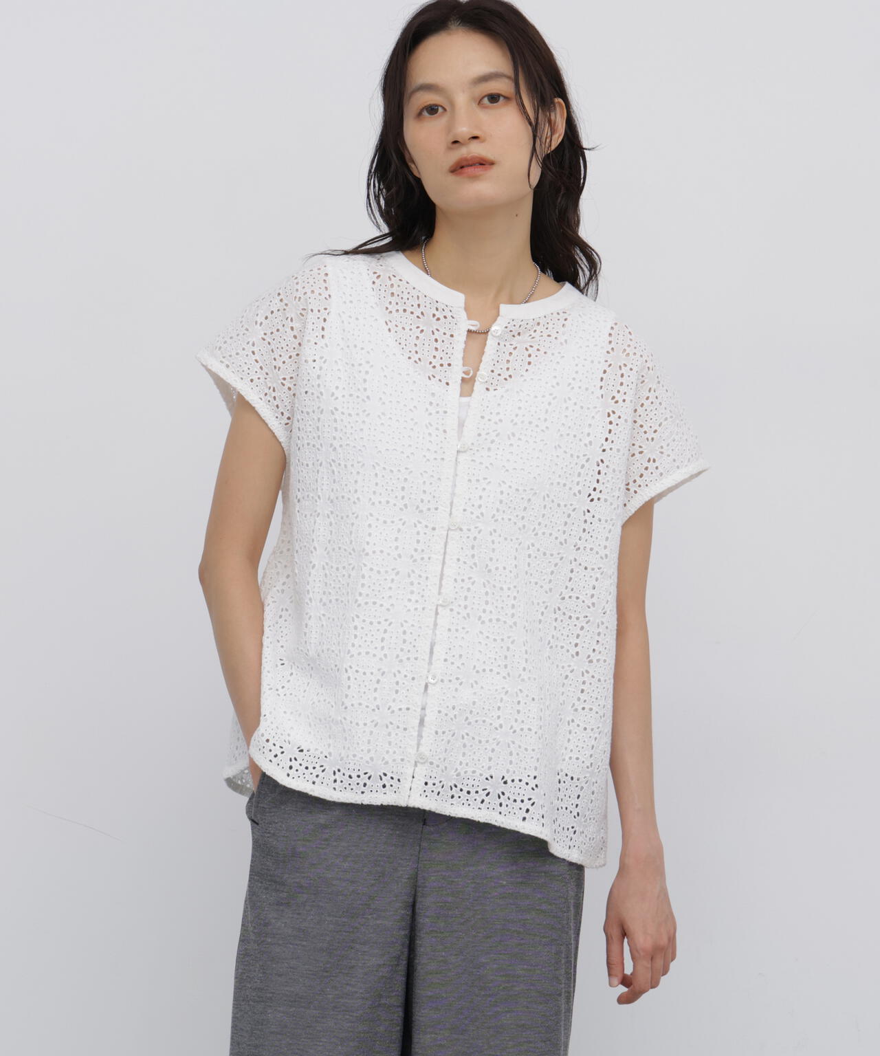 165cm/B:77cm/W:57cm/H:79cm 着用サイズ：M