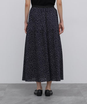165cm/B:77cm/W:57cm/H:79cm 着用サイズ：M