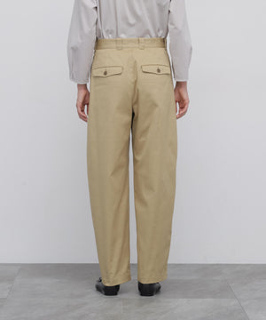 165cm/B:77cm/W:57cm/H:79cm 着用サイズ：M
