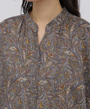 165cm/B:77cm/W:57cm/H:79cm 着用サイズ：M