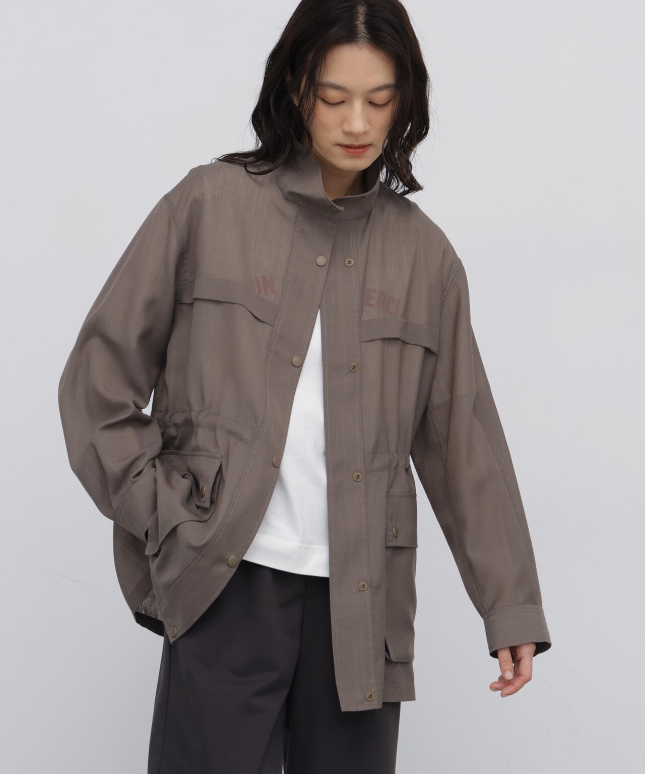 165cm/B:77cm/W:57cm/H:79cm 着用サイズ：M
