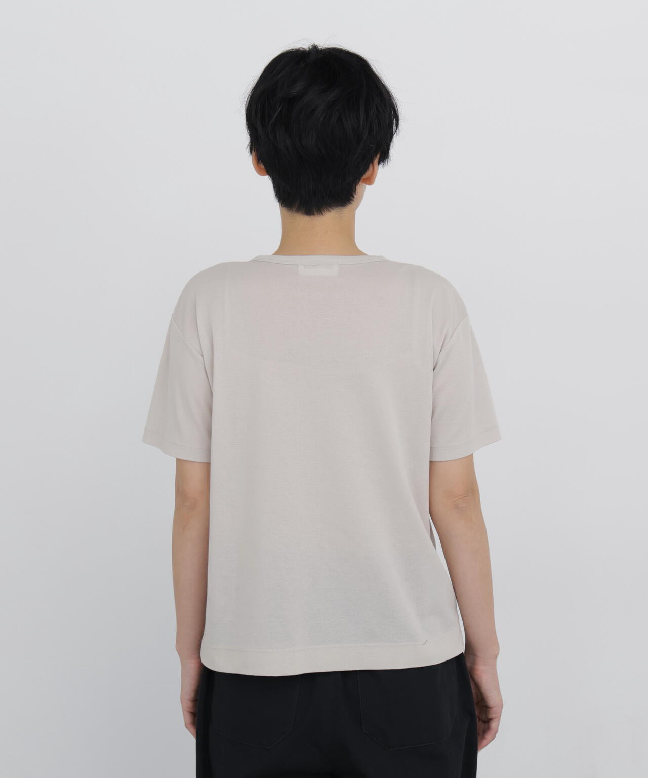 166cm　B/78　W/58　H/86 着用サイズ：M