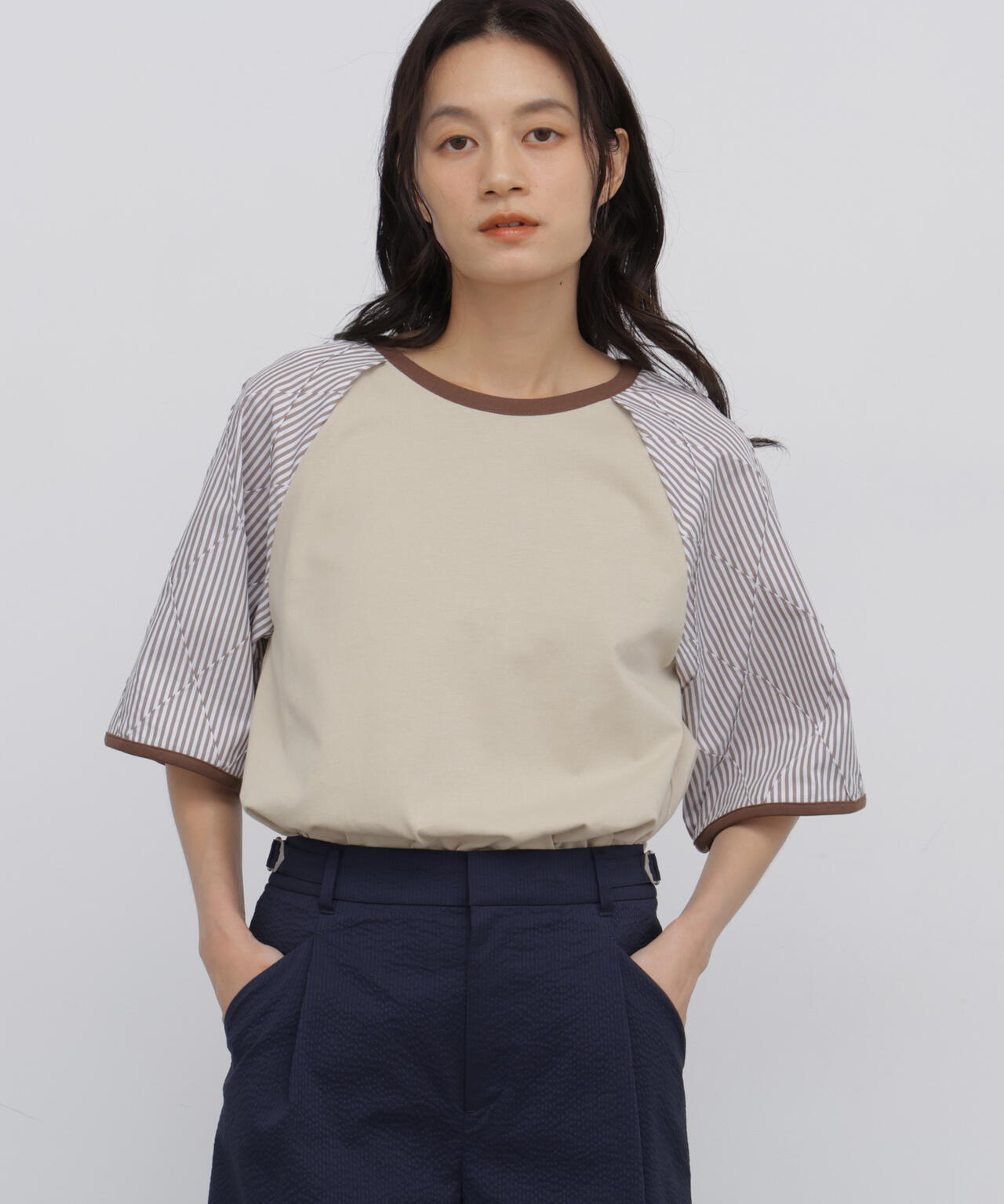 165cm/B:77cm/W:57cm/H:79cm 着用サイズ：M