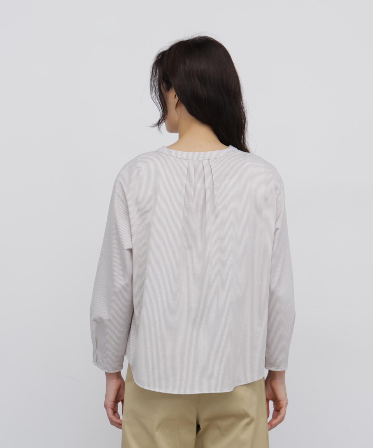 165cm/B:77cm/W:57cm/H:79cm 着用サイズ：M