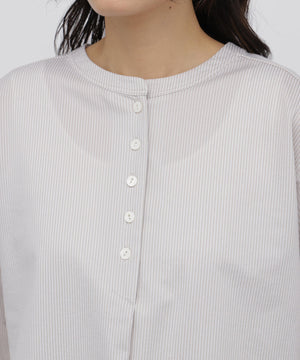 165cm/B:77cm/W:57cm/H:79cm 着用サイズ：M