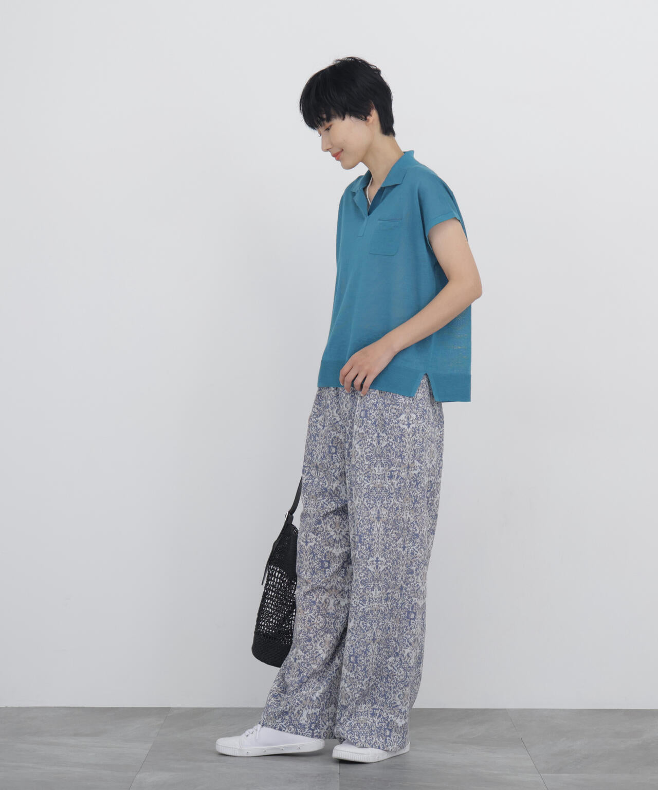 166cm　B/78　W/58　H/86 着用サイズ：M