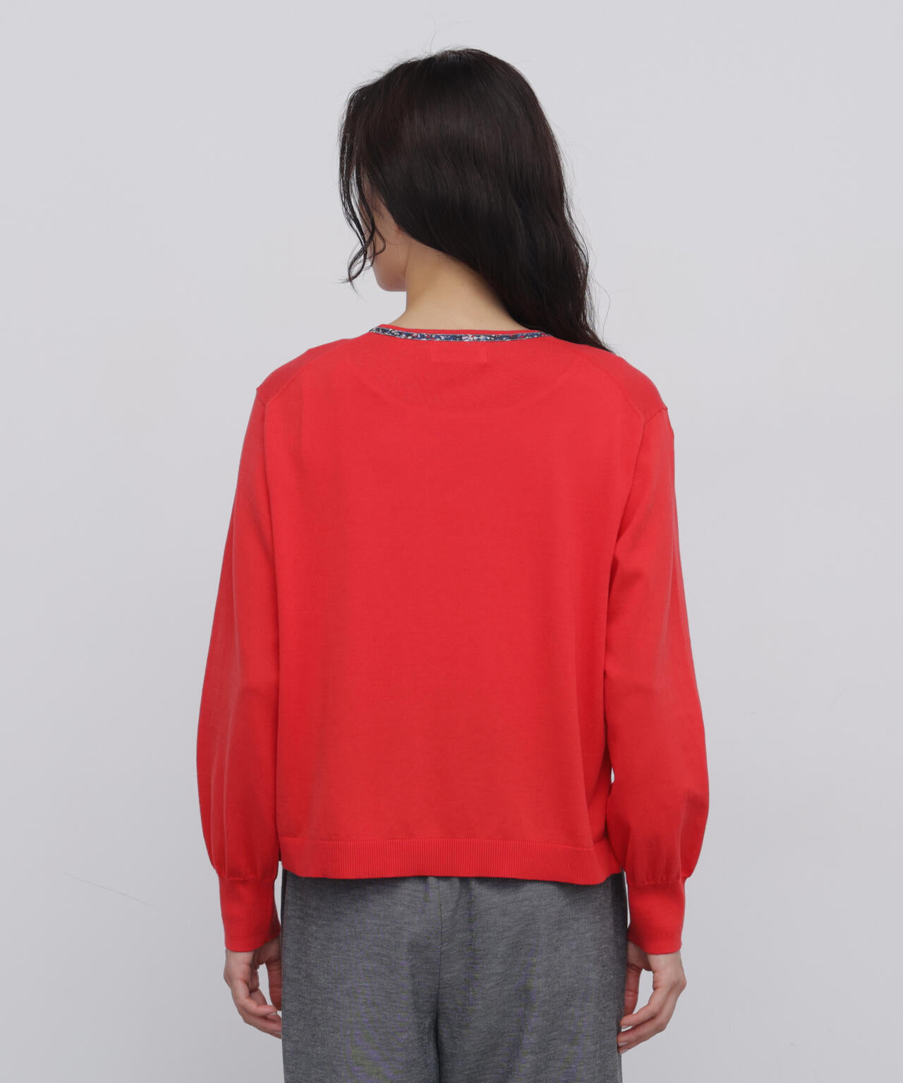 165cm/B:77cm/W:57cm/H:79cm 着用サイズ：M