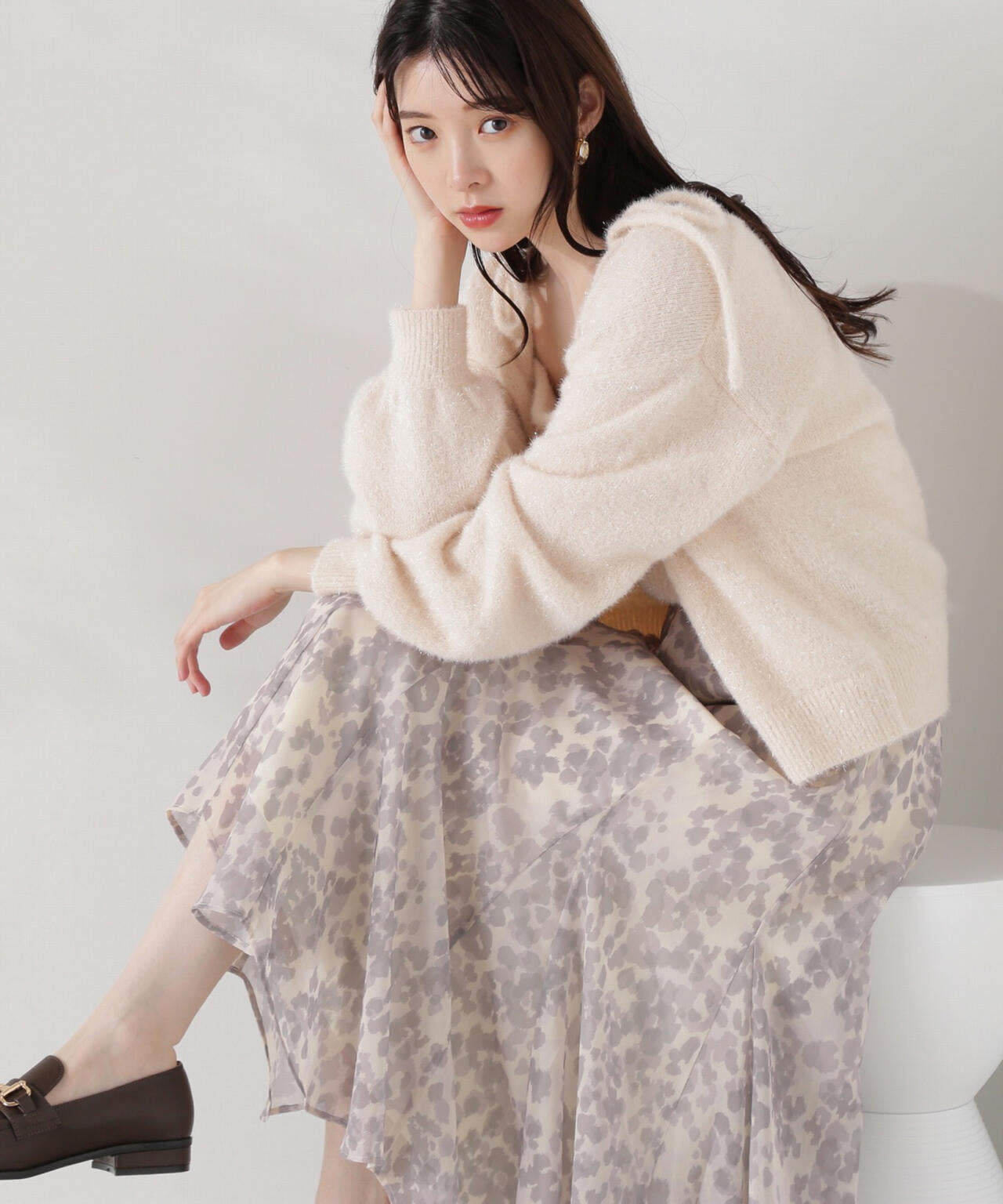 シャイニーフェザーアンサンブルニット　WEB限定カラー：パープル