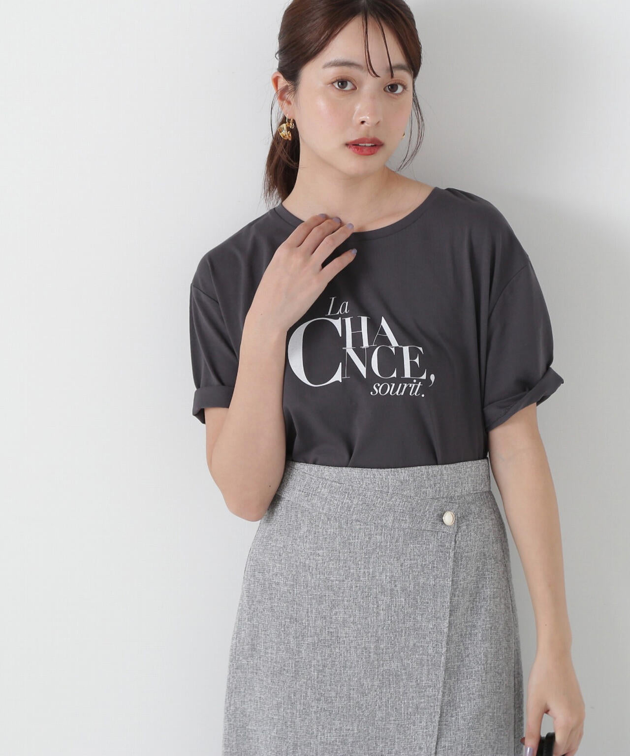 ロゴTシャツ