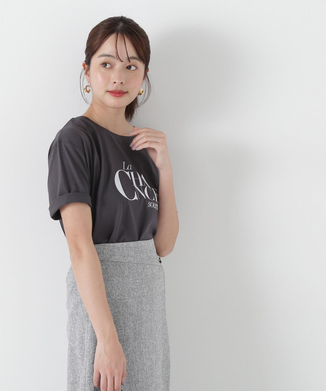 ロゴTシャツ