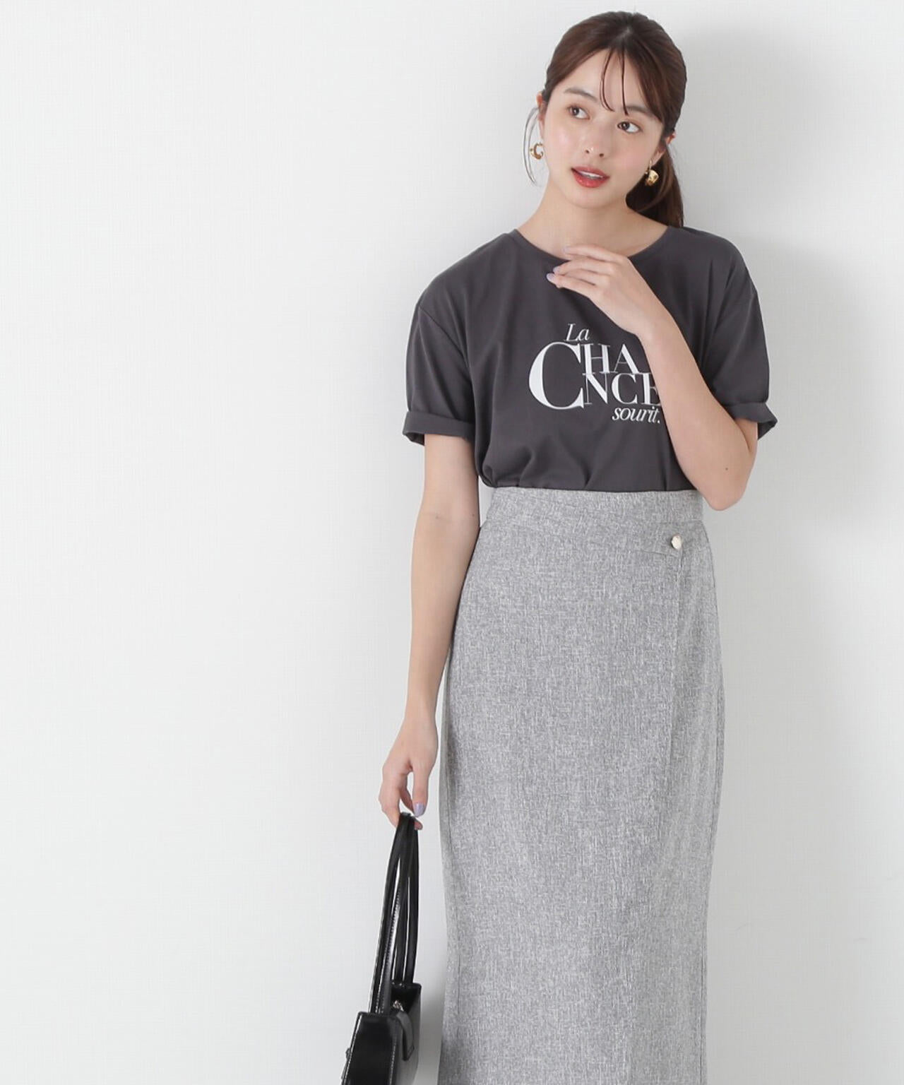 ロゴTシャツ