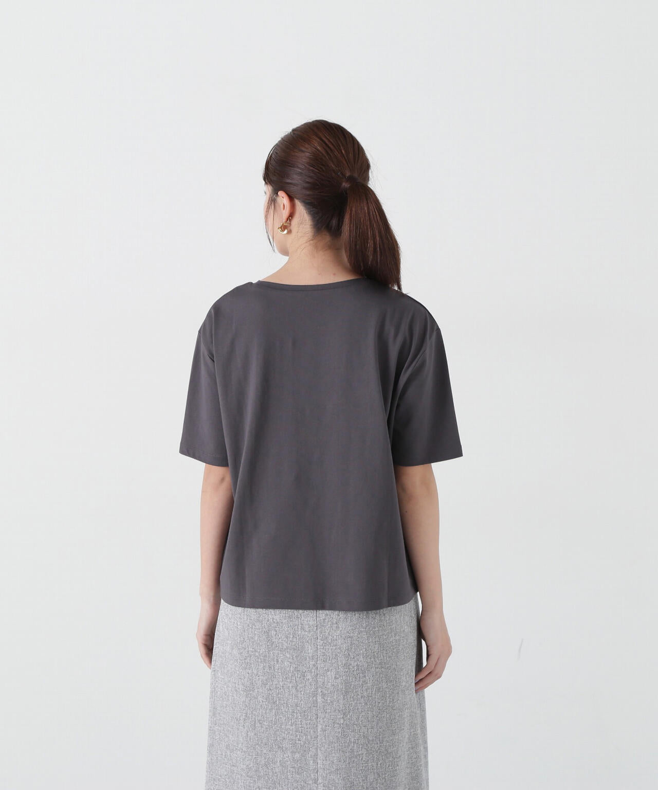 ロゴTシャツ