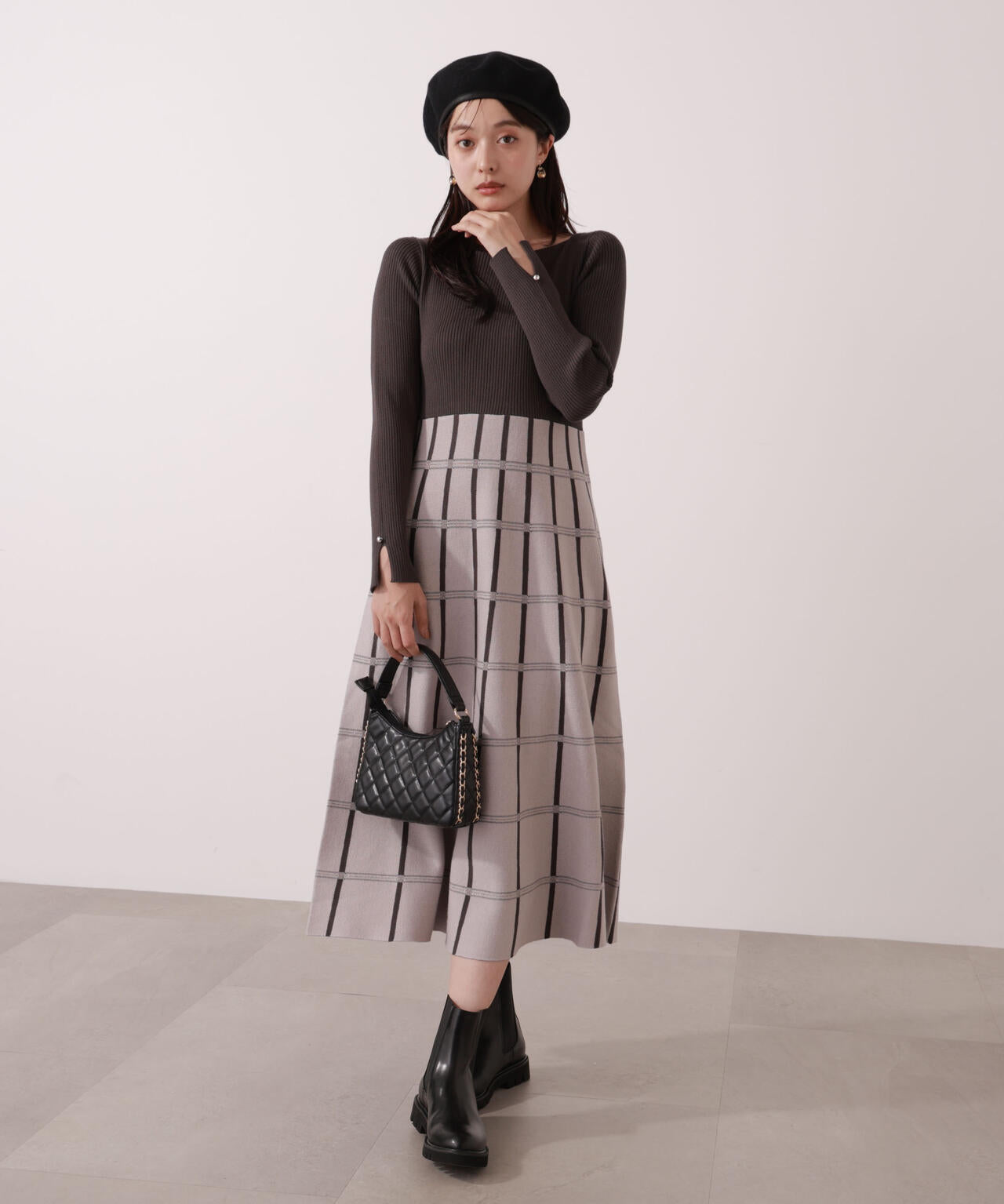 チェック柄ジャガードニットワンピース【ボルドー：official site限定】