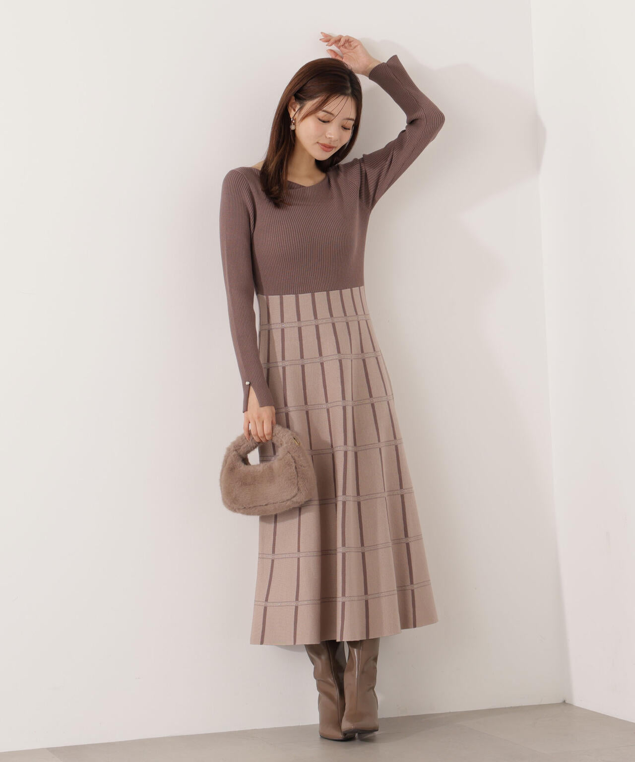 チェック柄ジャガードニットワンピース【ボルドー：official site限定】