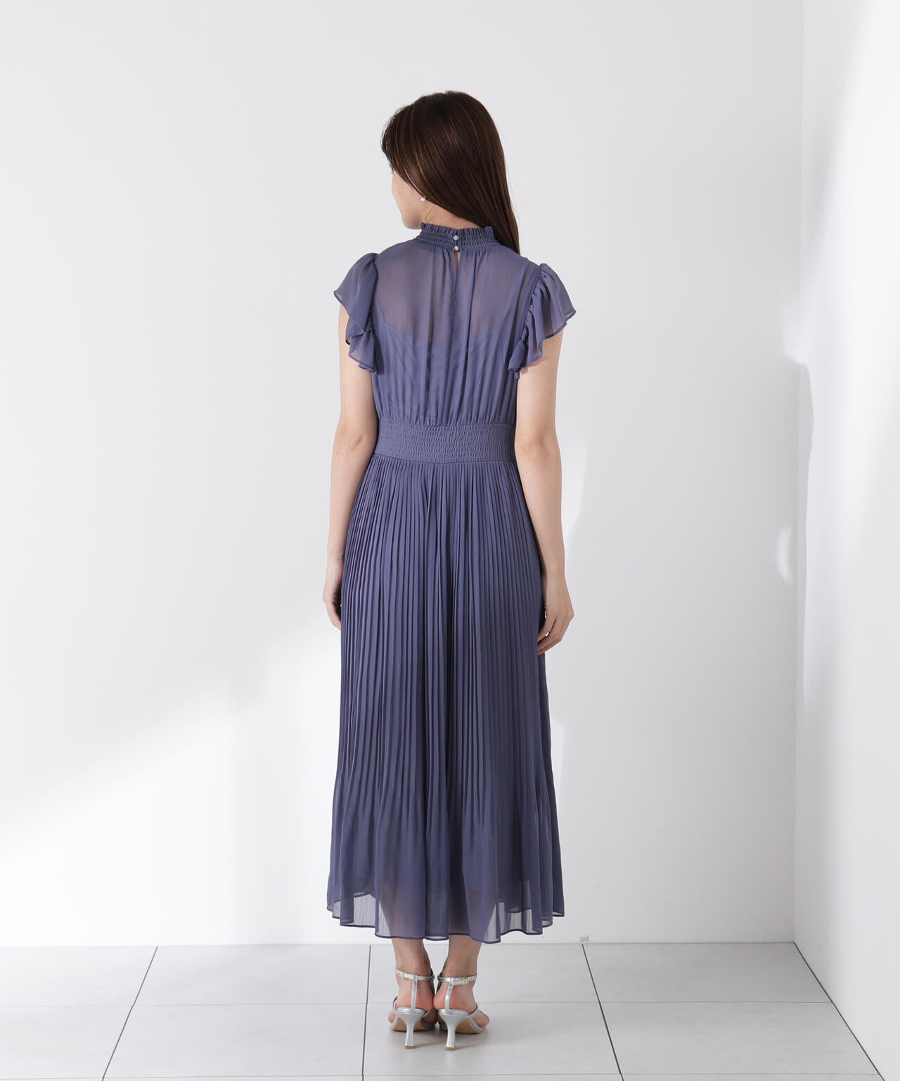シフォン楊柳プリーツワンピース