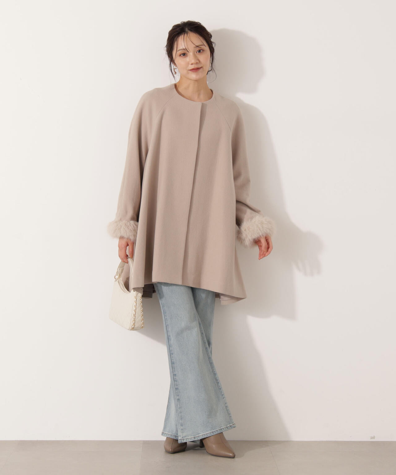 【加藤栞さん着用】イレヘムミドル丈コート