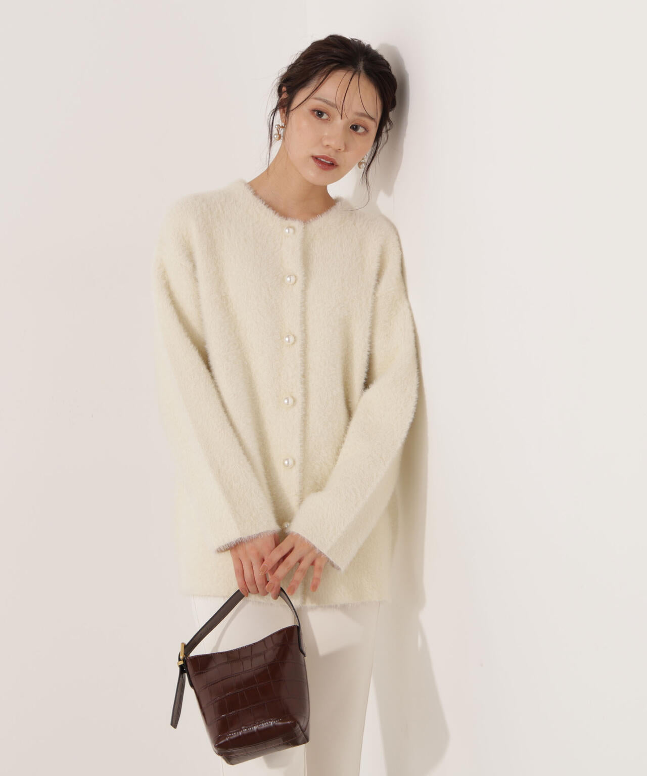 【青島心さん着用】フェザージャコット【アイボリー：WEB限定】