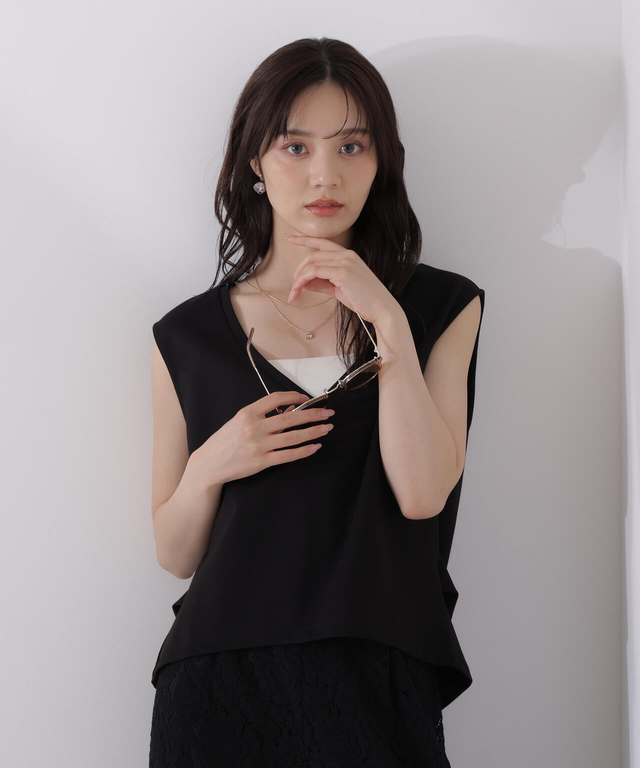 ＜ウォッシャブル＞Vネックフォルムカットソー