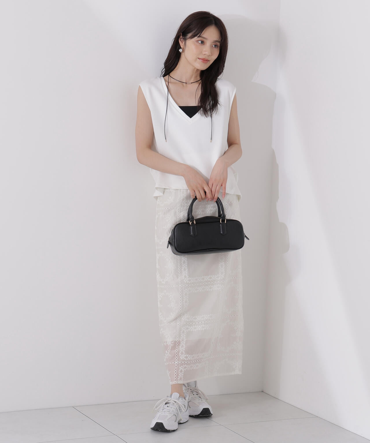 ＜ウォッシャブル＞Vネックフォルムカットソー