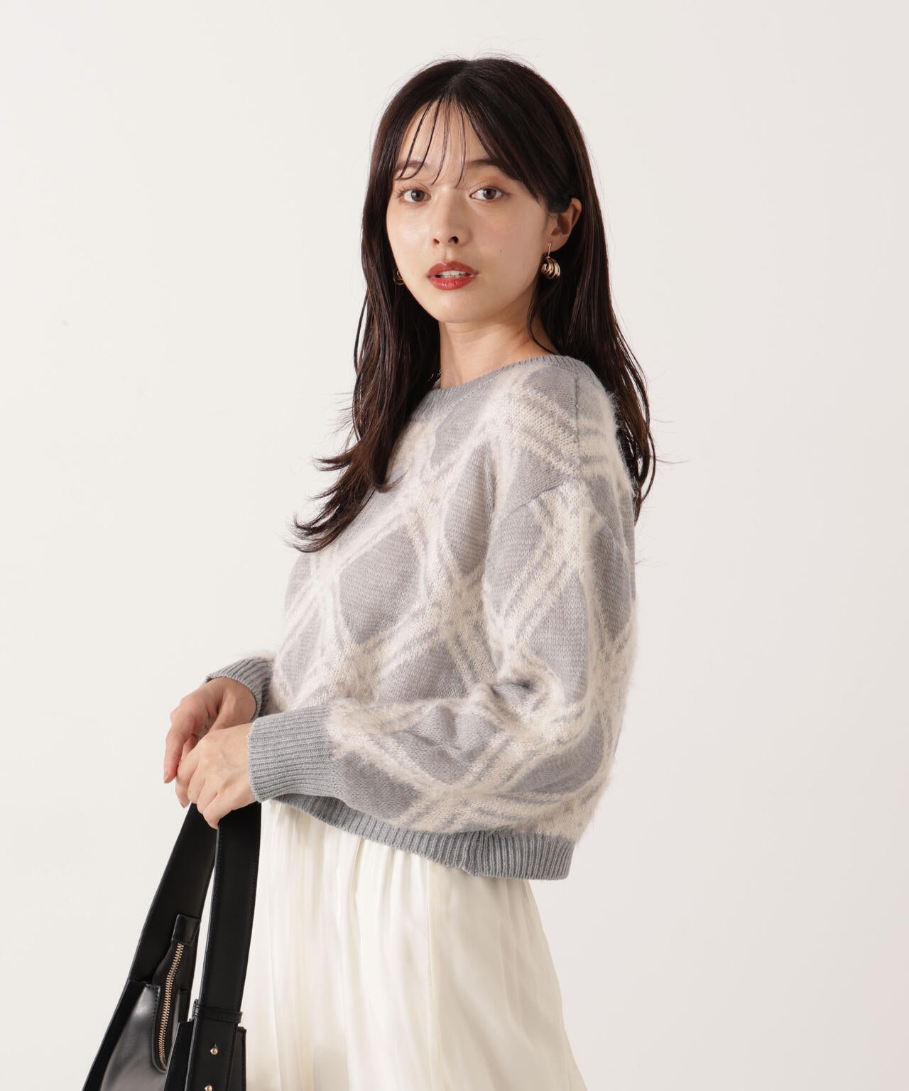 ヘアリーチェックニット