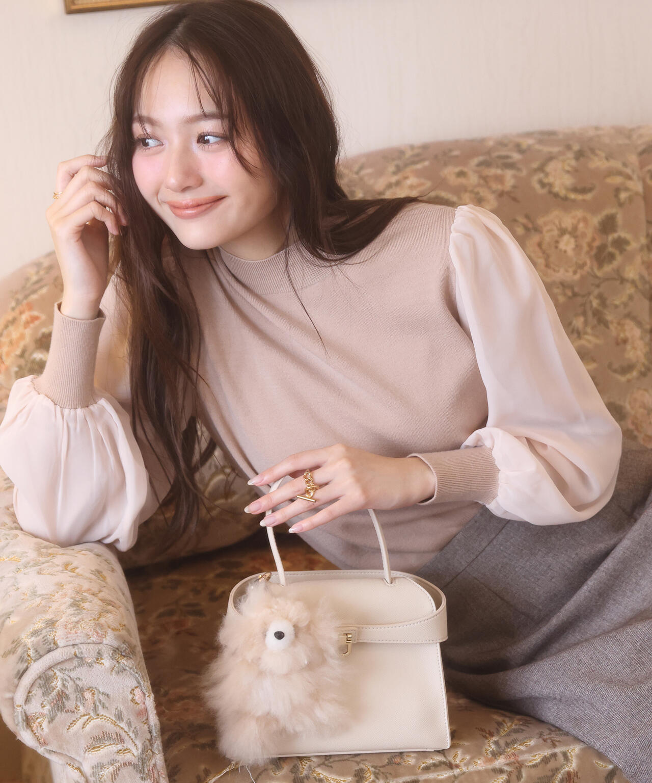 【加藤栞さん着用】シフォンスリーブニットトップス