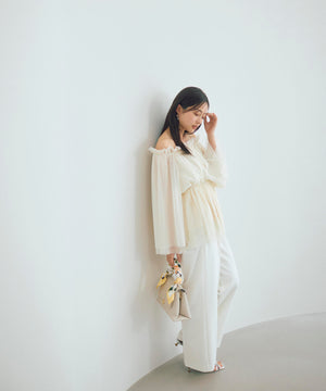 model：165cm B:82 W:59 H:86 S:25cm 着用サイズ：M