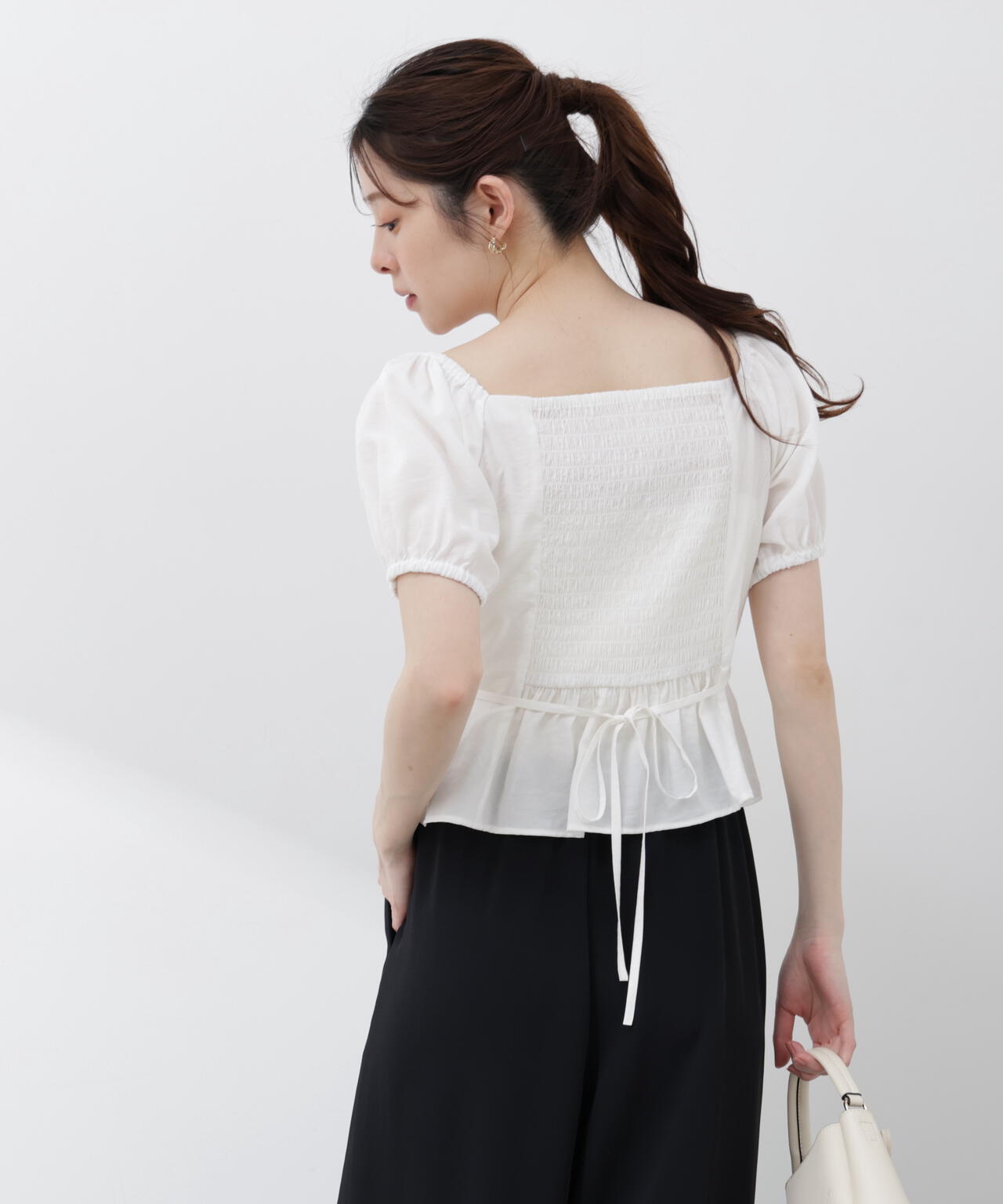 167cm 着用サイズ：FR