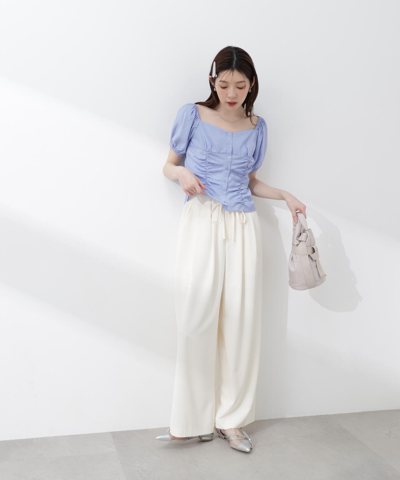 167cm 着用サイズ：FR