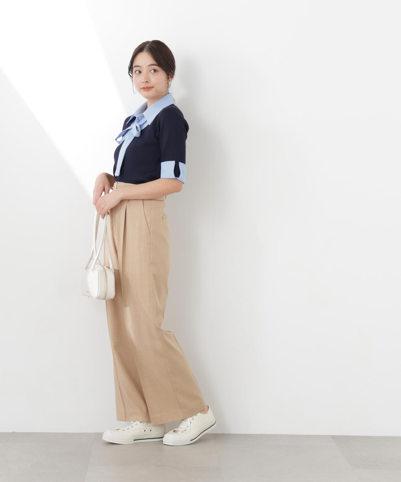 ＜ウォッシャブル＞ベルト付きタックワイドパンツ