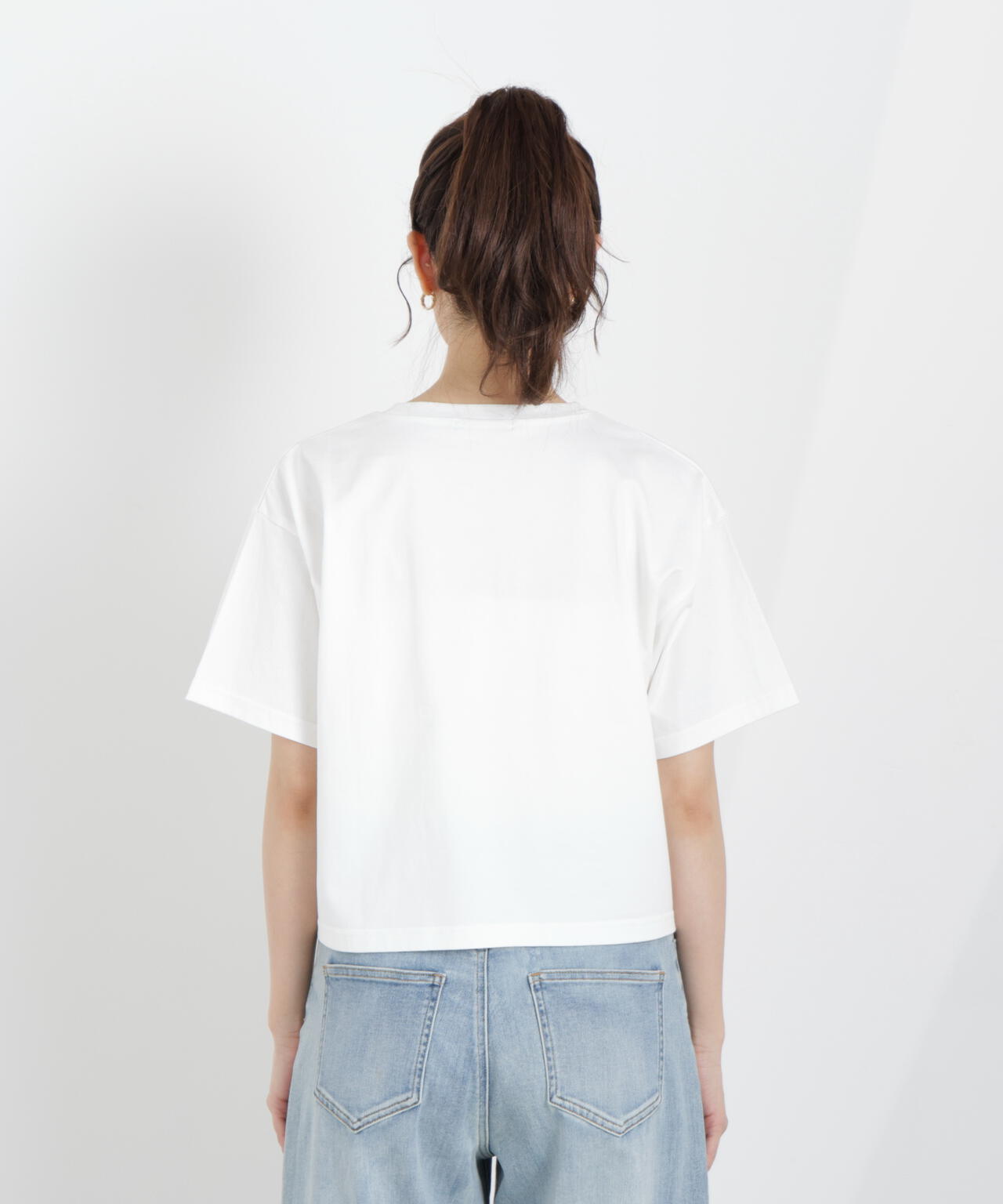 ロゴTシャツ