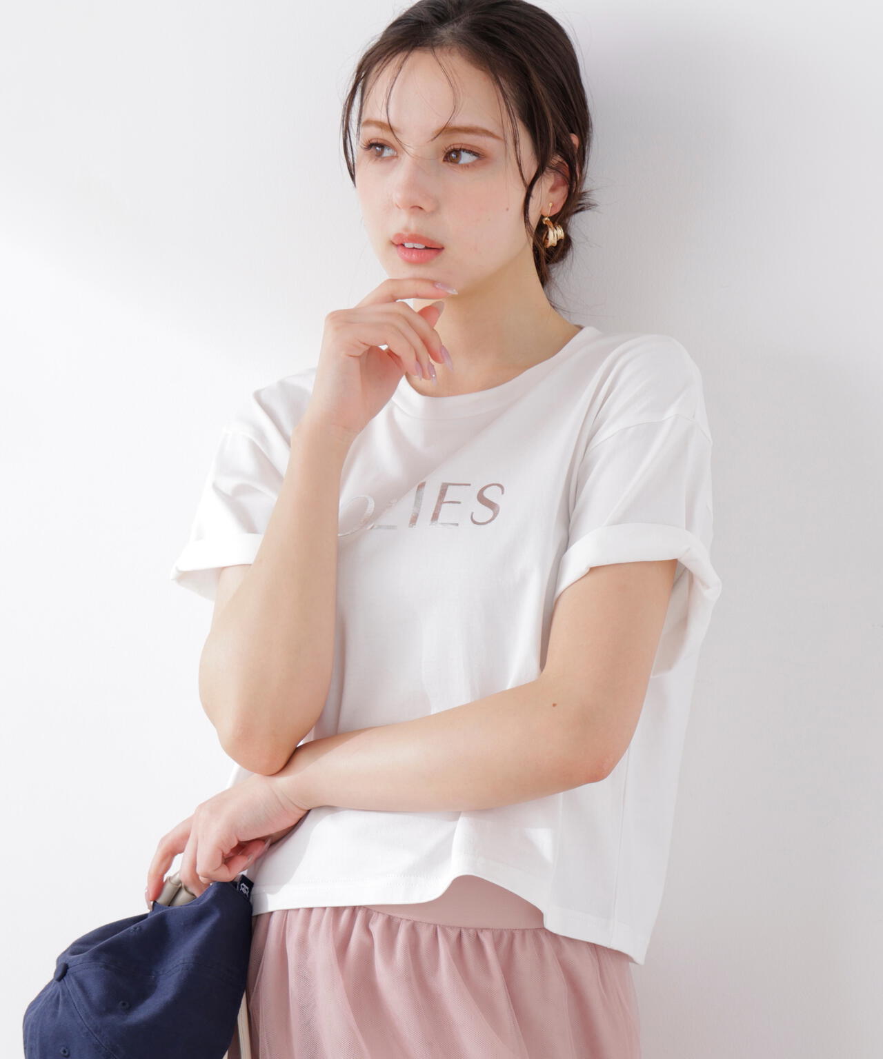 ロゴTシャツ