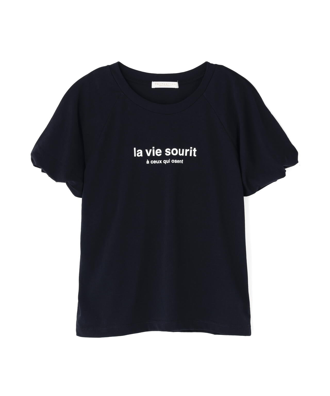 ＜加藤栞さん着用＞パフスリーブロゴTシャツ
