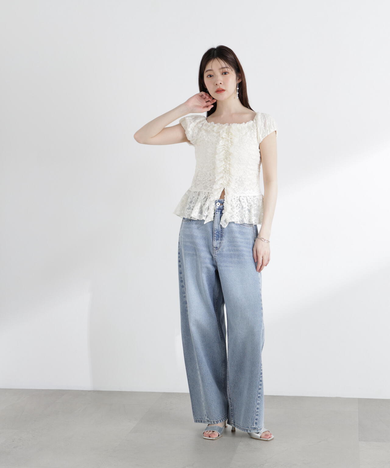 167cm 着用サイズ：FR