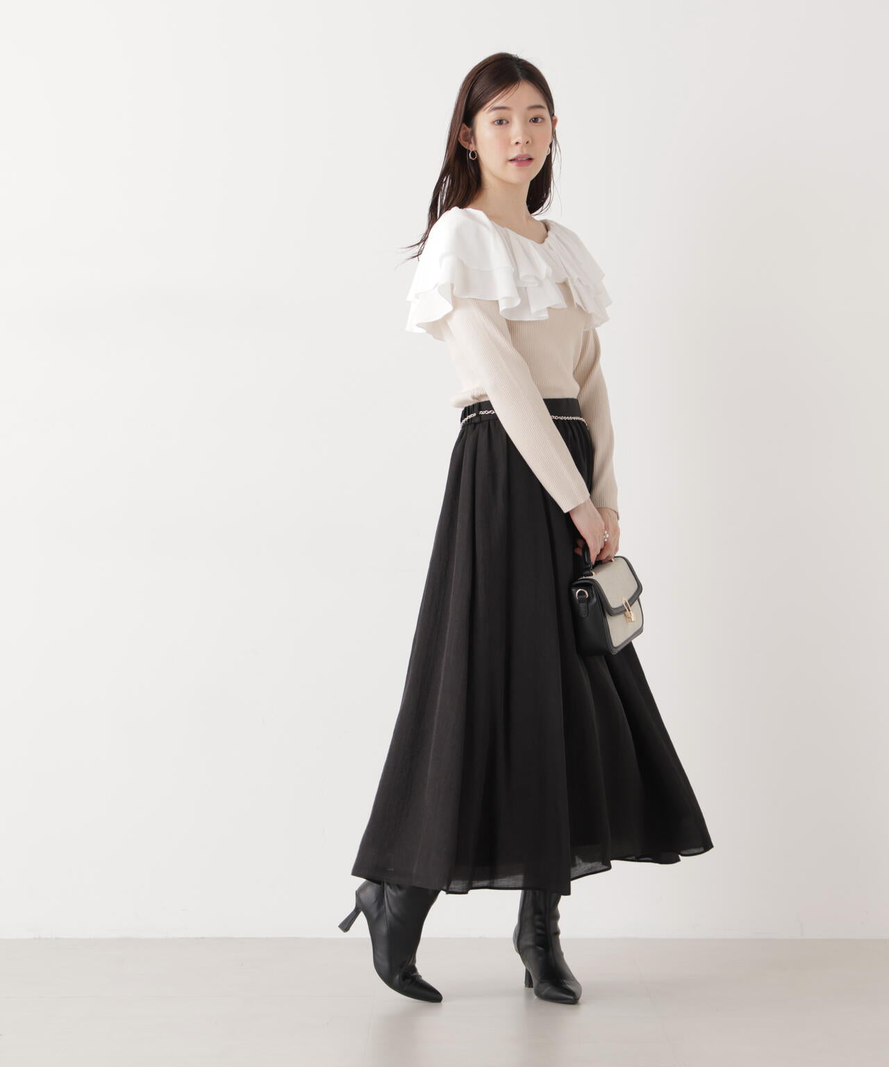 ボリュームラッフルニット【ピンク×ピンク：official site・一部店舗限定】