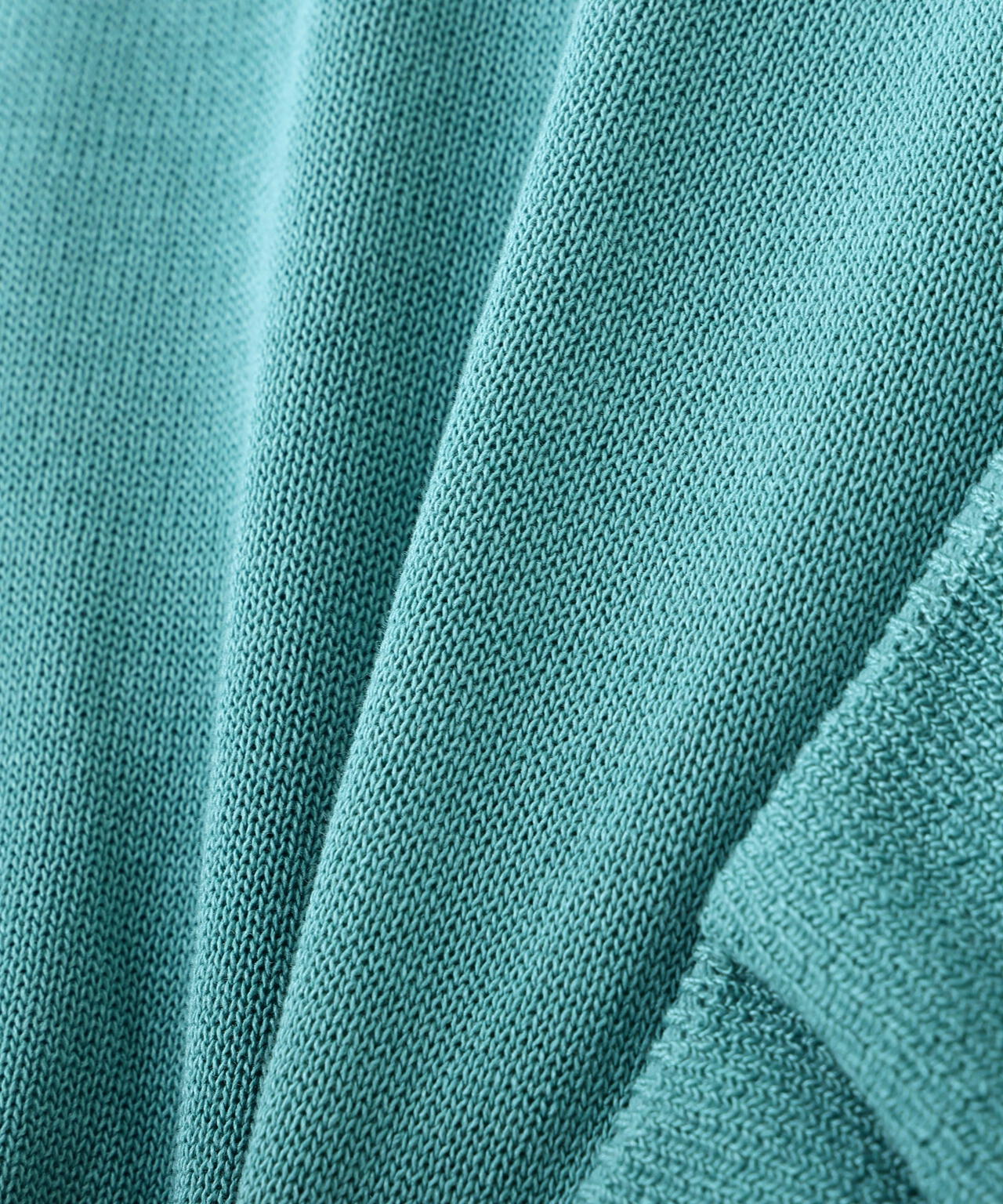 シンプルラッフルニット