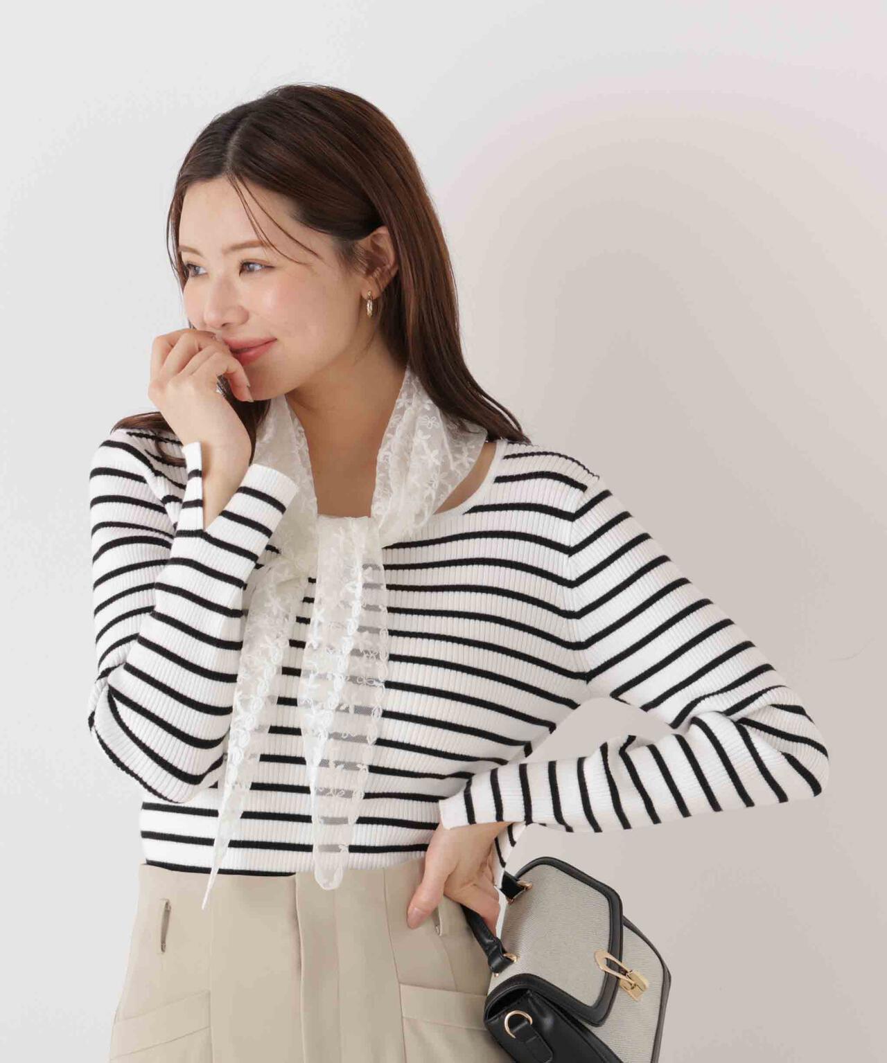 《EDIT COLOGNE》レーススカーフ付きリブニット【ホワイト×ブラックボーダー：official site・ZOZO・一部店舗限定】